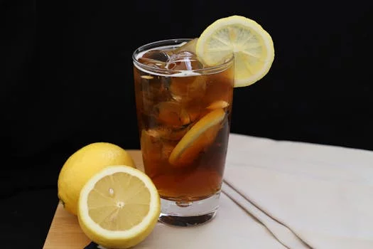 fresh lemonade with ice